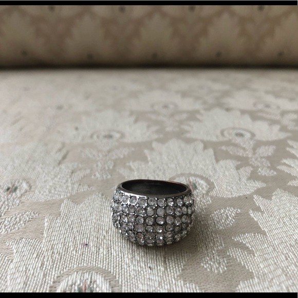 Statement Ring with Faux Diamonds - Picture 1 of 3
